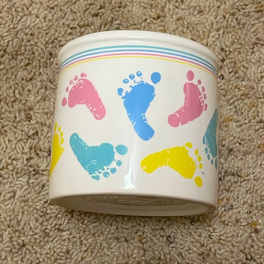 NAPCO -National Potteries
Company Baby Footprints Multi
Color planter Vase Korea